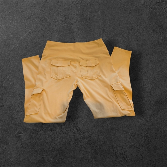 Stylish Yellow Leggings - Picture 2 of 4